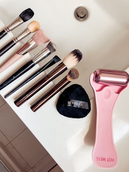 { clean makeup brushes 🫧 

• The Skinny Confidential Hot Mess Ice Roller 
*use TSCPARTNER to save on all TSC products!! 

Modern Rez Girl Aesthetic . Native American Content Creator } 
 

#LTKxSephora #LTKbeauty