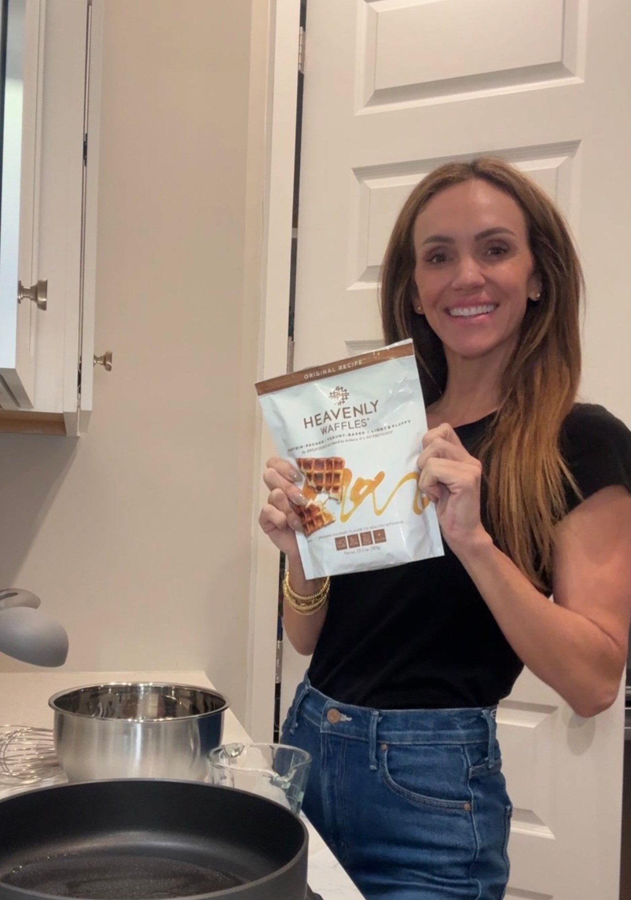 Sharing a quick and better-for-you breakfast idea that's super easy and made with whey protein isolate - helping you maintain muscle while loosing fat! 💪🏻

Why I love this product:
🥣 Only Yogurt-Based Dry Pancake & Waffle Mix: one-of-a-kind formula
💪 Supports balanced mornings
🥞 Pancakes or 🧇 Waffles from the same mix


#LTKActive #LTKfoodie #LTKfitnessgoals