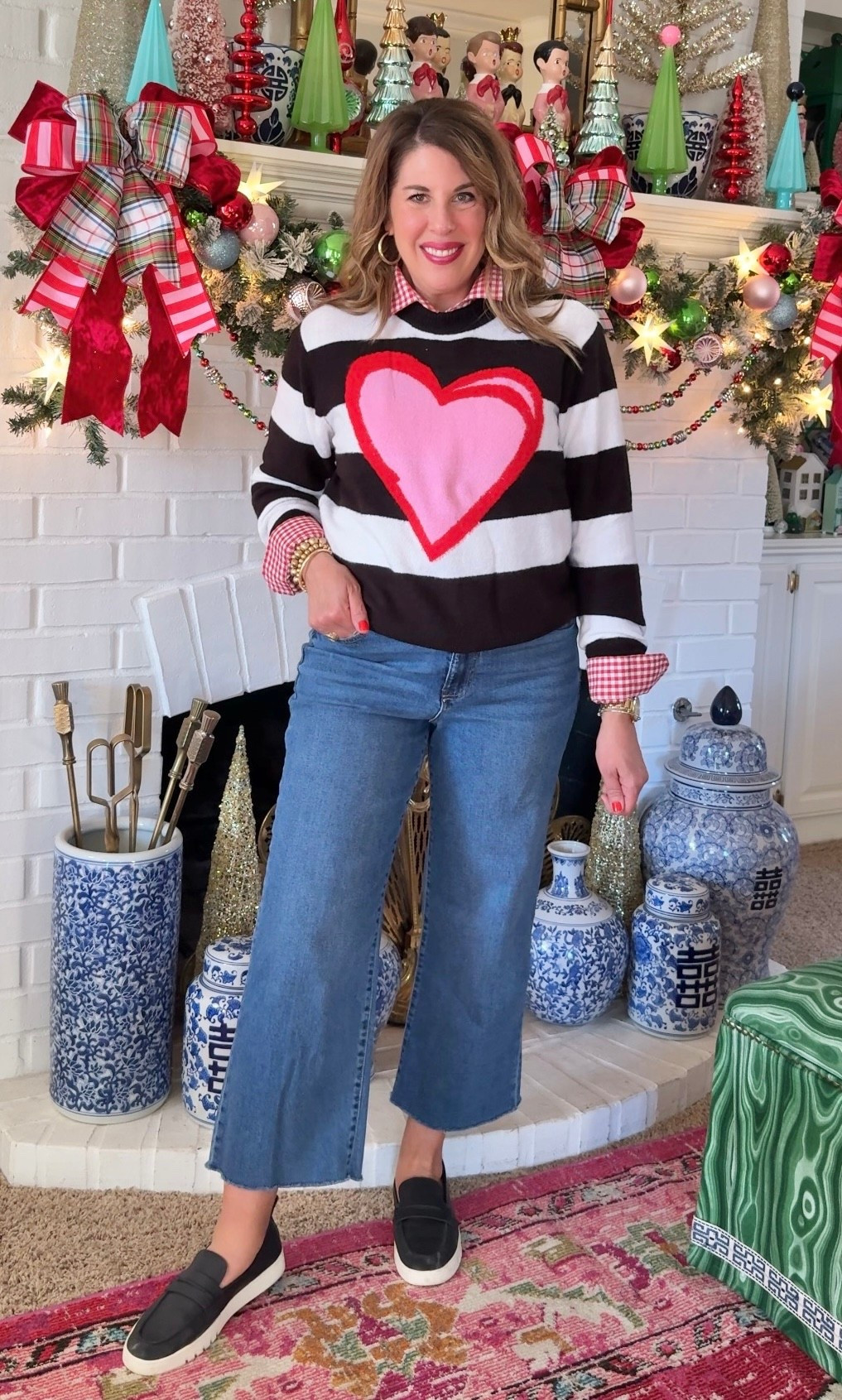 The cutest 🩷 sweater- snag it now for Valentine’s Day! 

#LTKHoliday #LTKootd #LTKOver40