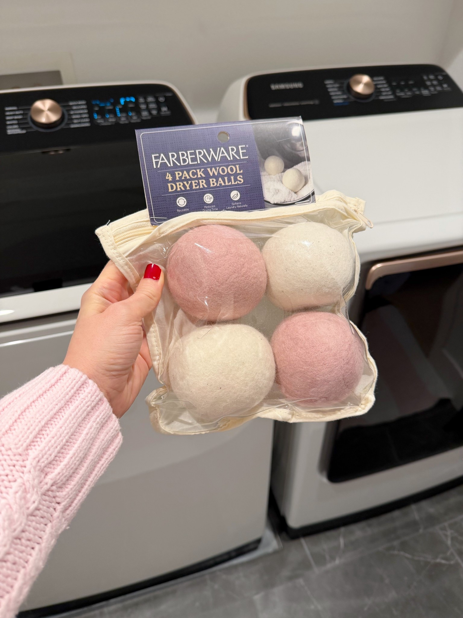 Pink wool dryer balls?! Sign me up. Got these in my latest Amazon order. Love how they’re a nontoxic replacement for dryer sheets. Also linking to my fave Amazon cable knit sweater and FAVE washer and dryer. I love them!!



#LTKHome #LTKdayinmylife