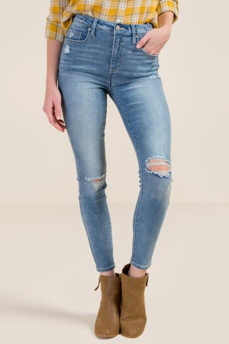 Harper Heritage High Rise Light Wash Jeans - Lite | Francesca’s Collections