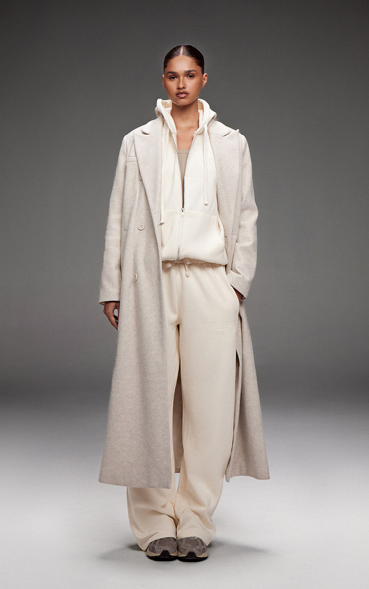 PRETTYLITTLETHING Cream Premium Embroidered Oversized Wide Leg Sweatpants | PrettyLittleThing US