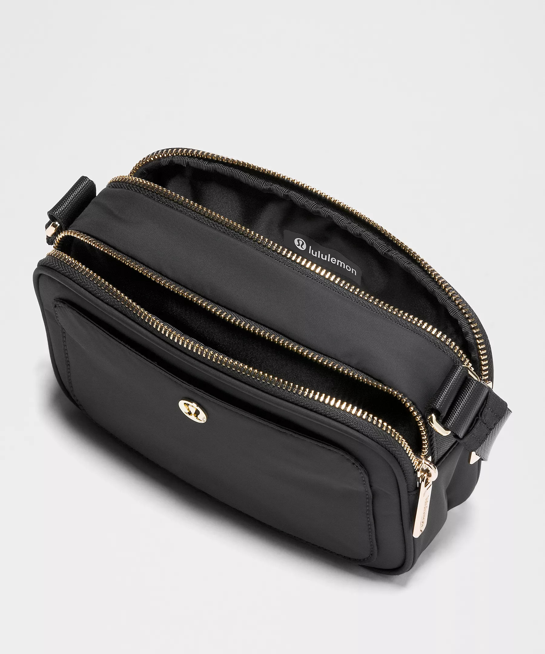 Crossbody Camera Bag 2L | Women's Bags,Purses,Wallets | lululemon | Lululemon (US)