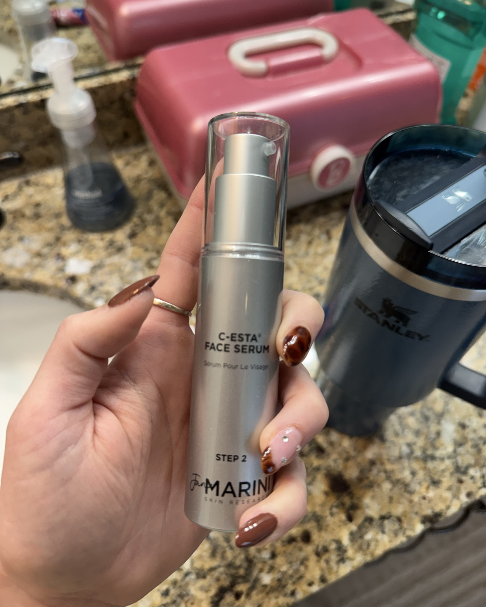 absolute favorite skincare products 💕

Jan Marini skincare system is literally my favorite. And yes I have tried a ton of different ones out of curiousity and bc my moms an aesthetician so I’ve been her guinea pig 🐹 I’ll try anything… at least once 🤗🤗🤗🤗



#LTKGiftGuide #LTKStyleTip #LTKBeauty