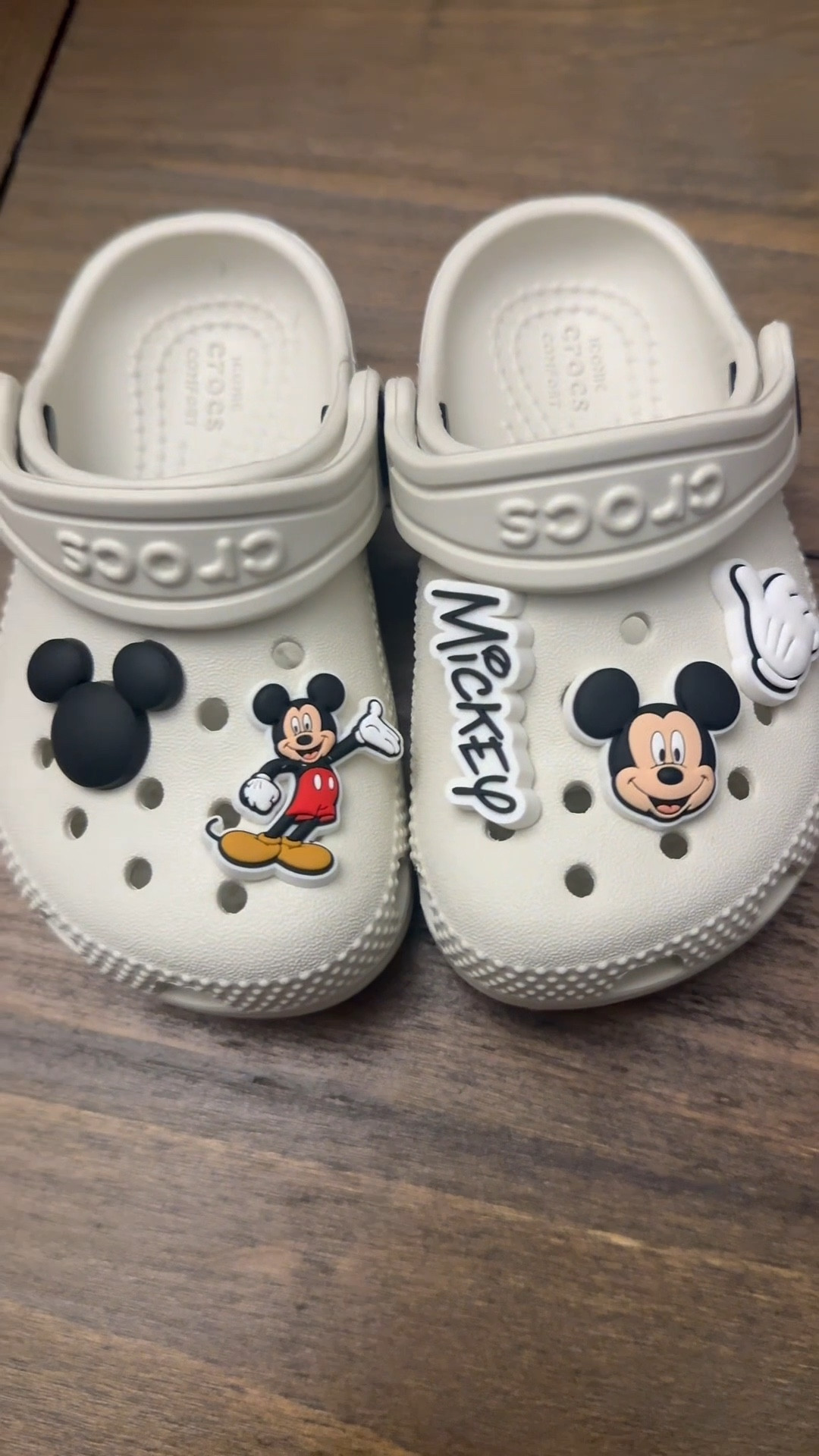 @Crocs came in clutch with last-minute, cute, neutral Disney shoes for our toddler! The best part is that we can reuse the jibbitz as he grows.  

Both linked below! 

#disneycrocs #toddlershoes #mickeyshoes #disneyjibbitz #crocs #toddlerfashion #toddlerneutral 

#LTKmomlife #LTKKids