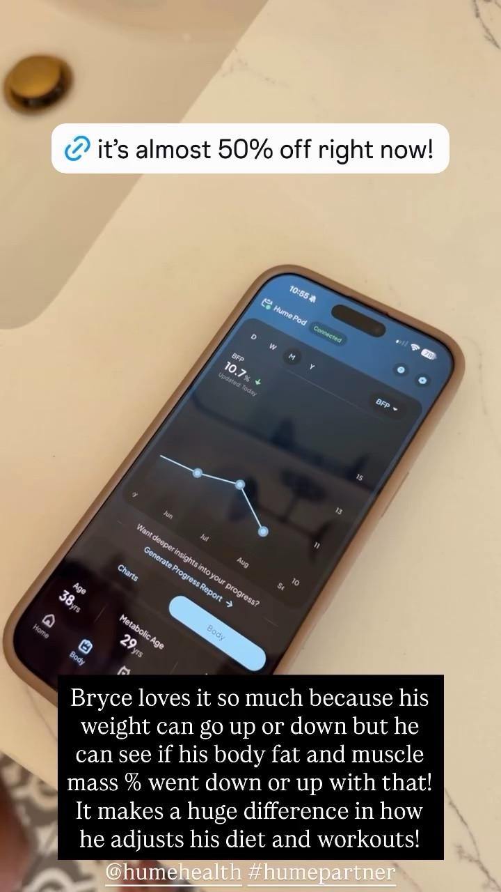 Bryce loves it so much because his weight can go up or down but he can see if his body fat and muscle mass % went down or up with that!
It makes a huge difference in how he adjusts his diet and workouts! @humehealth #humepartner