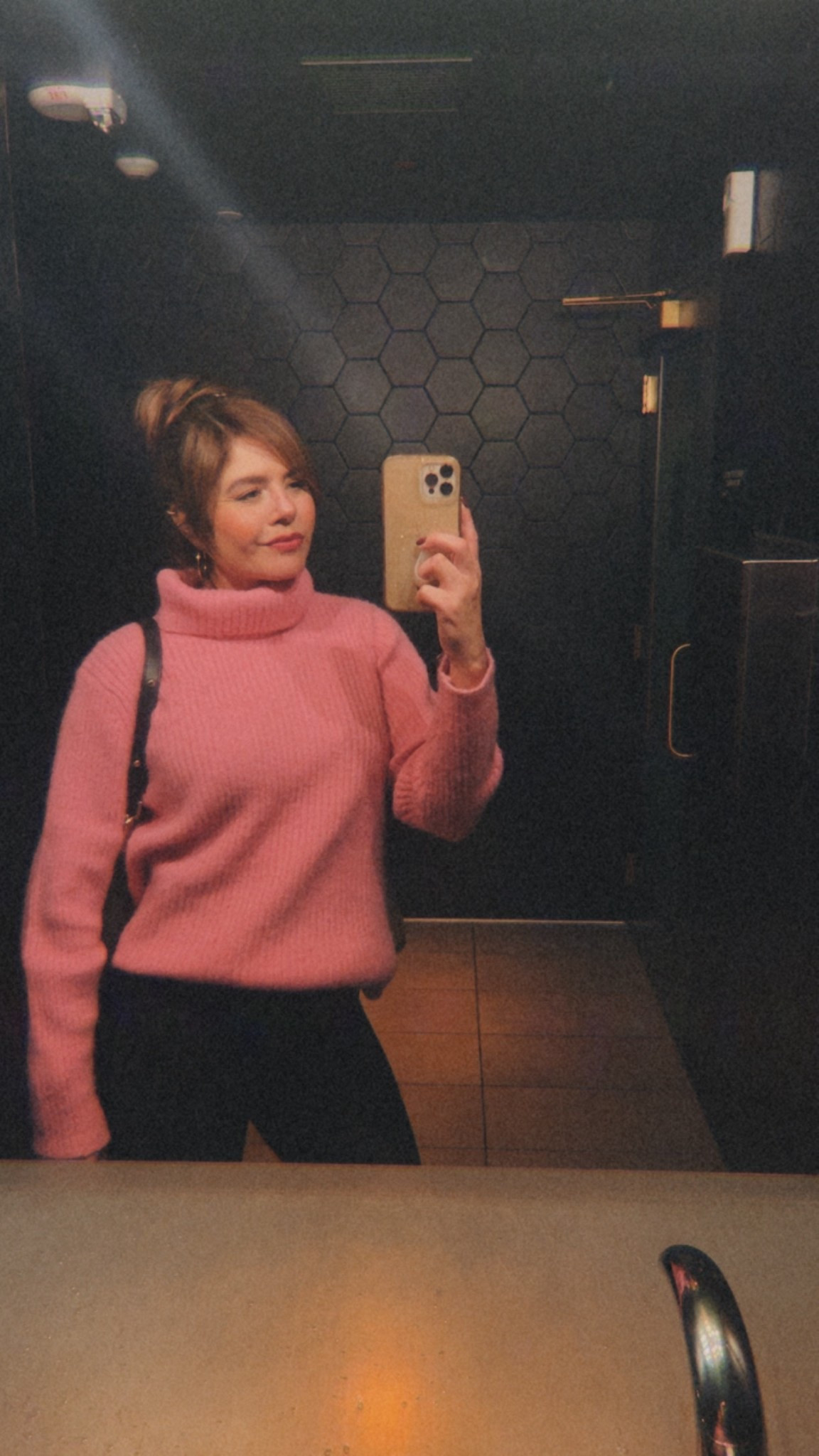 Pretty in pink 


#LTKOver40 #LTKootd #LTKHoliday