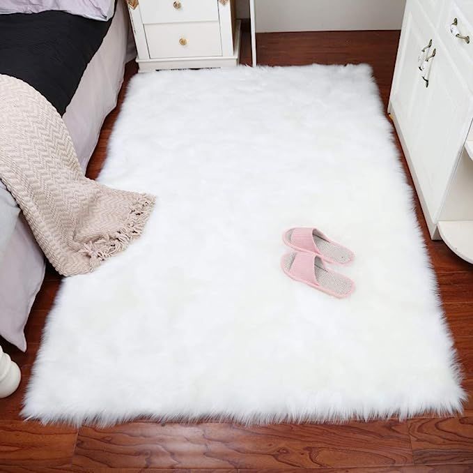 YOH Modern Imitation Sheepskin Ultra Soft Silky Fluffy Area Rugs,Fluffy Shag Rug for Living Room ... | Amazon (US)