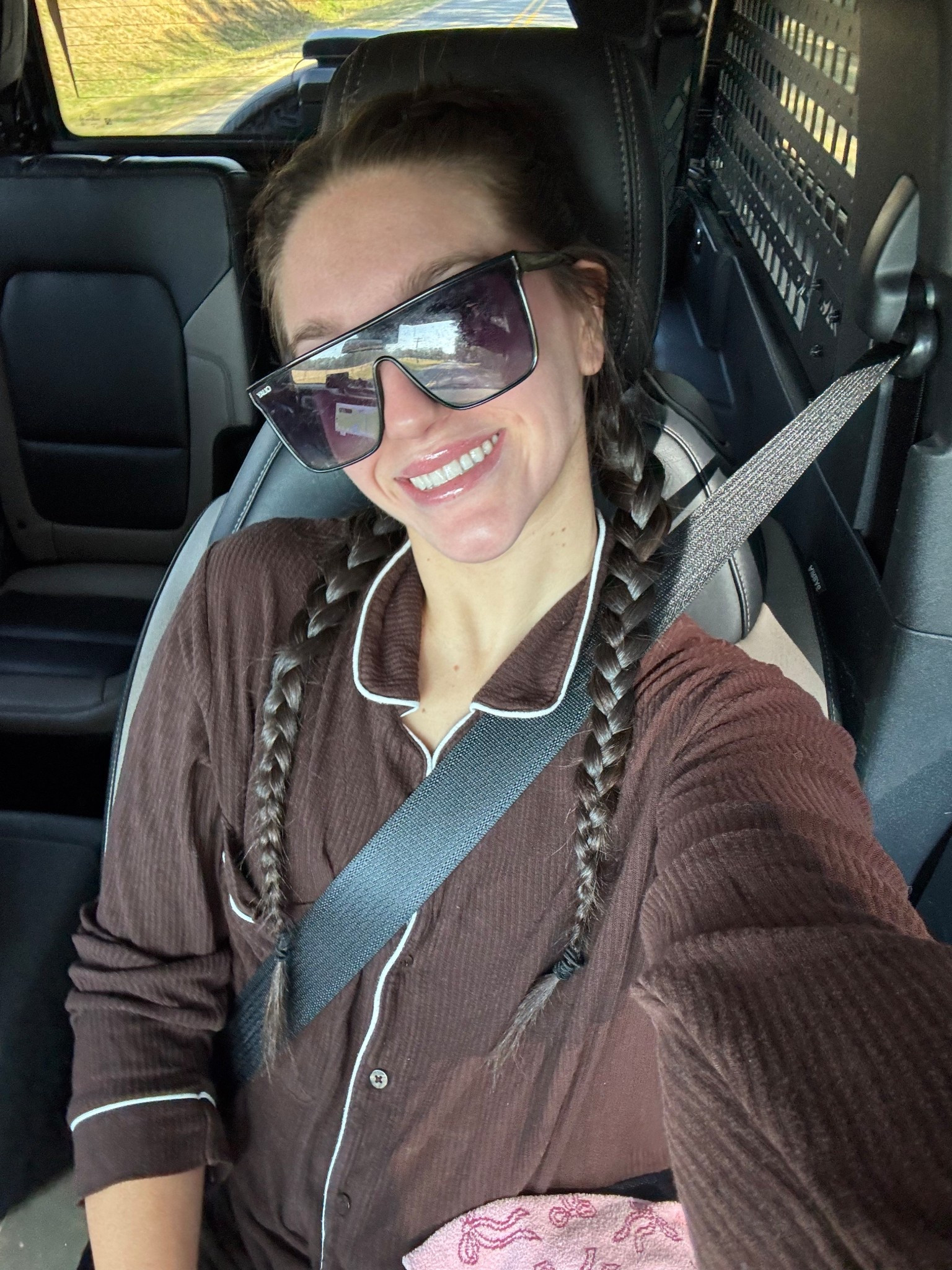my ride or die sunnies! 

#LTKootd