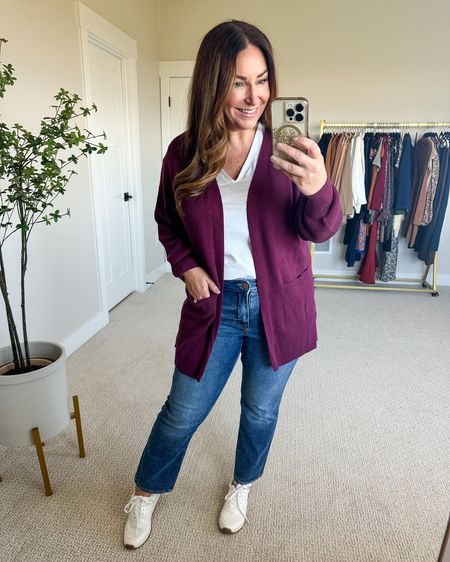 Everyday Outfit from Maurices 

Fit tips: top tts, L // cardigan tts, L // jeans tts, 12R 

fall fashion  Maurices outfits  jeans  everyday outfit  fashion finds  maurices jeans 

#LTKcurves #LTKstyletip #LTKSeasonal