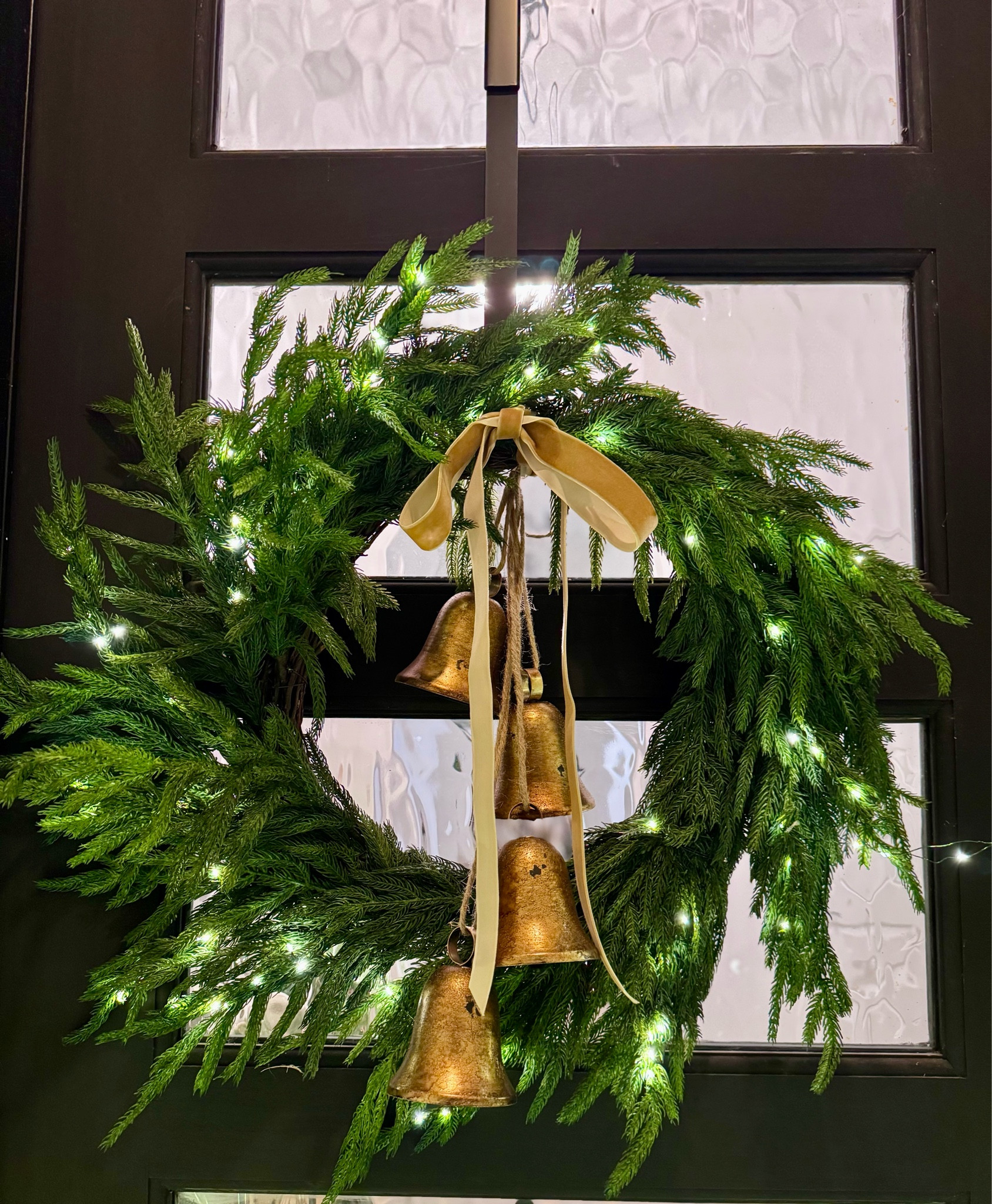 Simple, easy to make and beautiful! 



#LTKHome #LTKGiftGuide #LTKHoliday