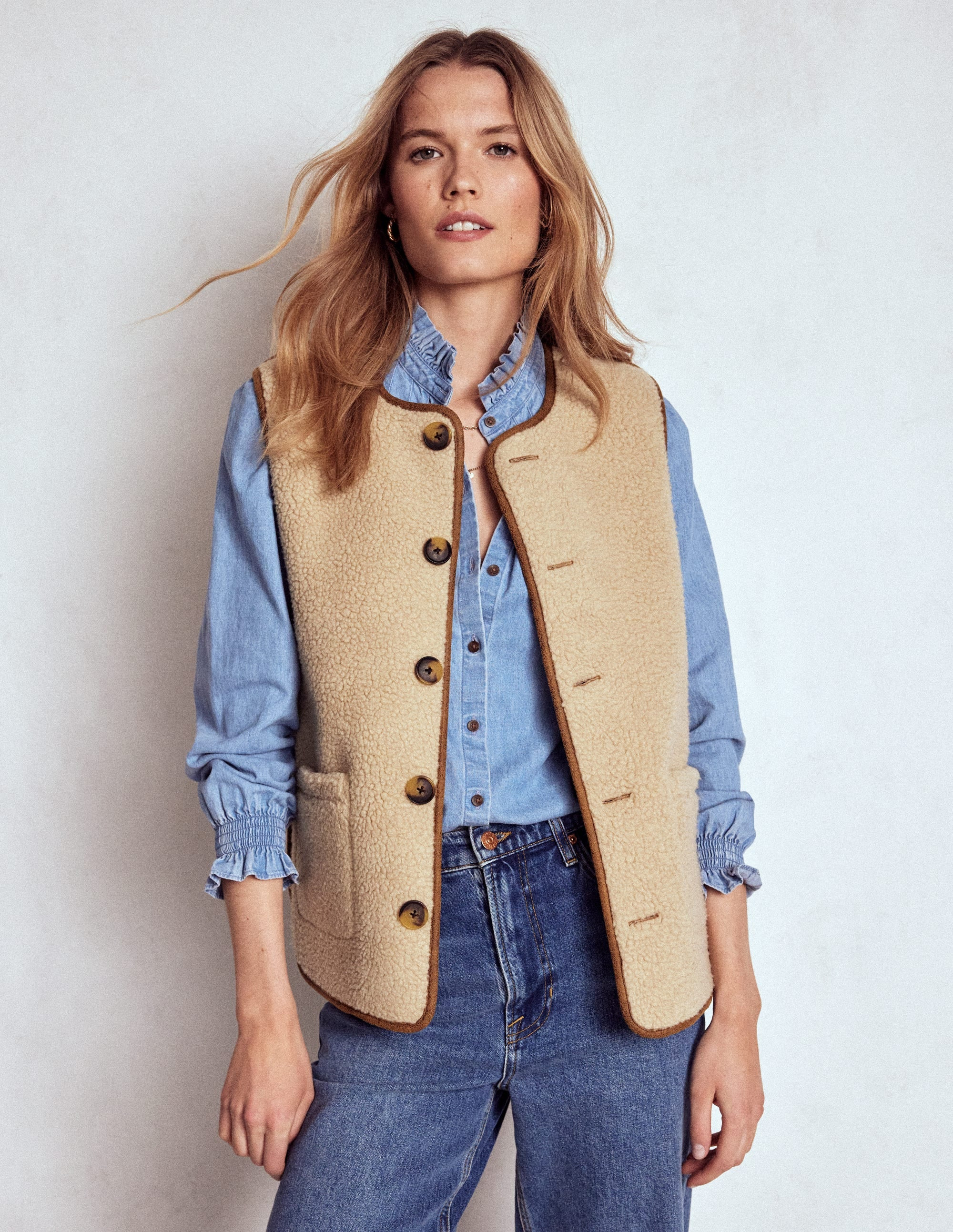 Clerkenwell Reversible Gilet-Hazelnut Brown, Natural | Boden UK