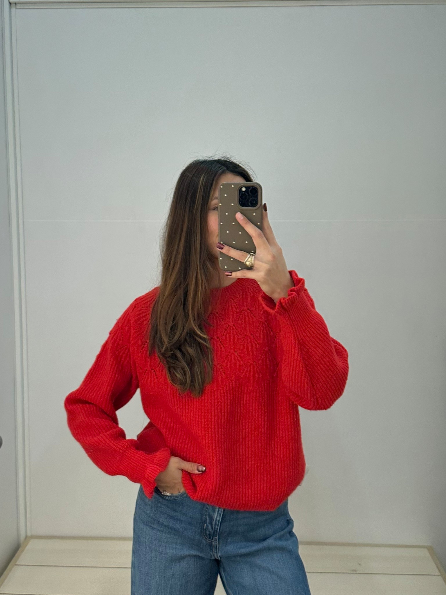 This red sweater 😍🤭



#LTKFindsUnder50 #LTKootd #LTKHoliday