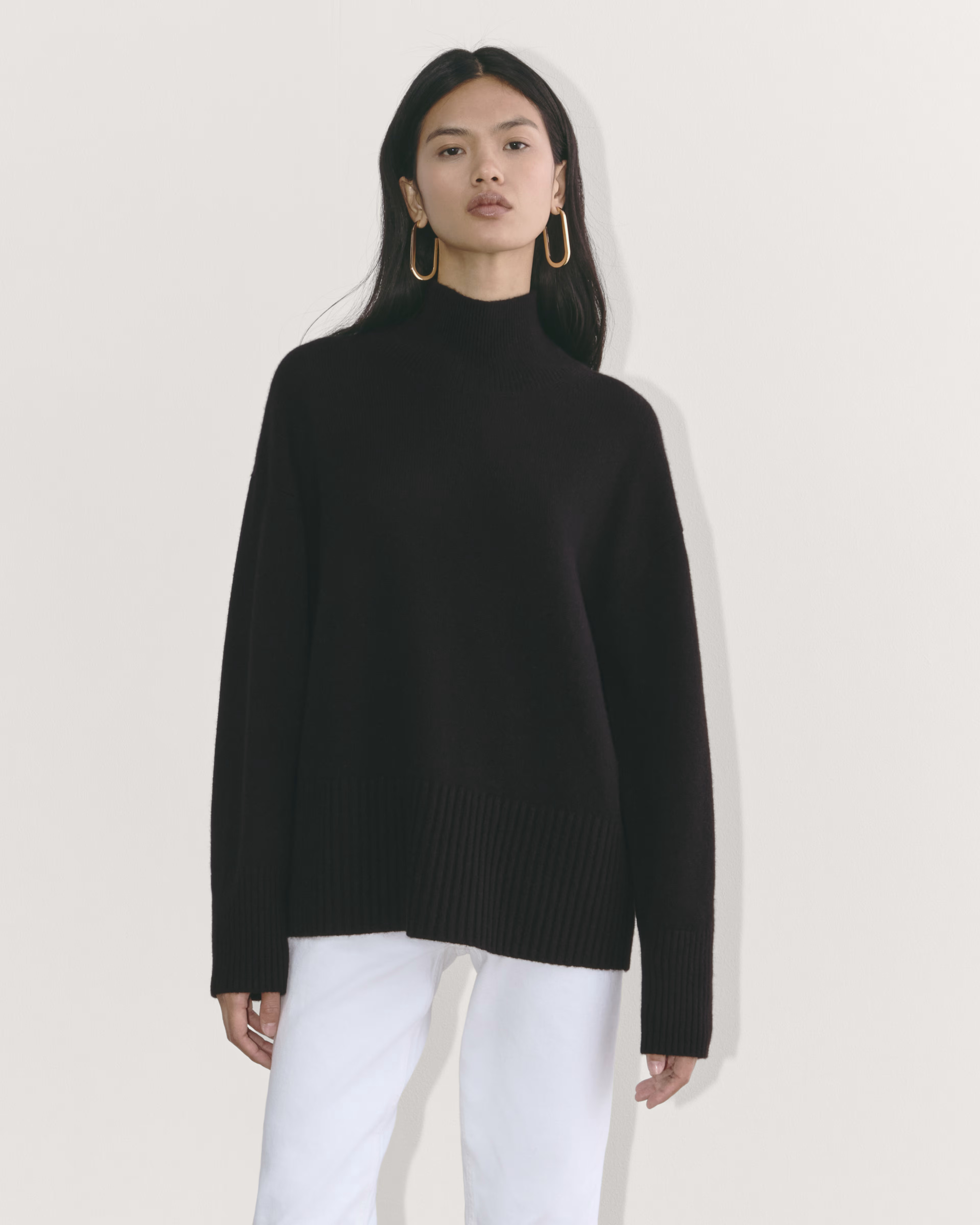 The Boxy Turtleneck in Cashmere | Everlane