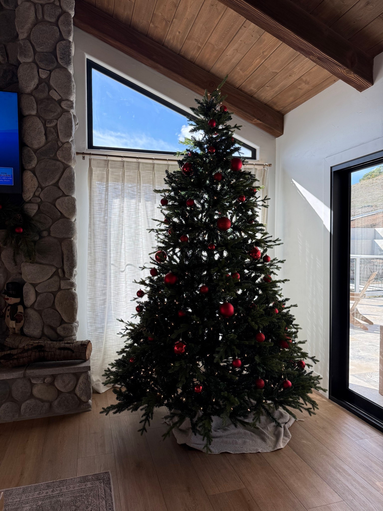 I’m not done decorating our tree yet but had to share that my tree is currently on sale!!!! #kingofchristmas 

#LTKCyberWeek #LTKHoliday #LTKSeasonal