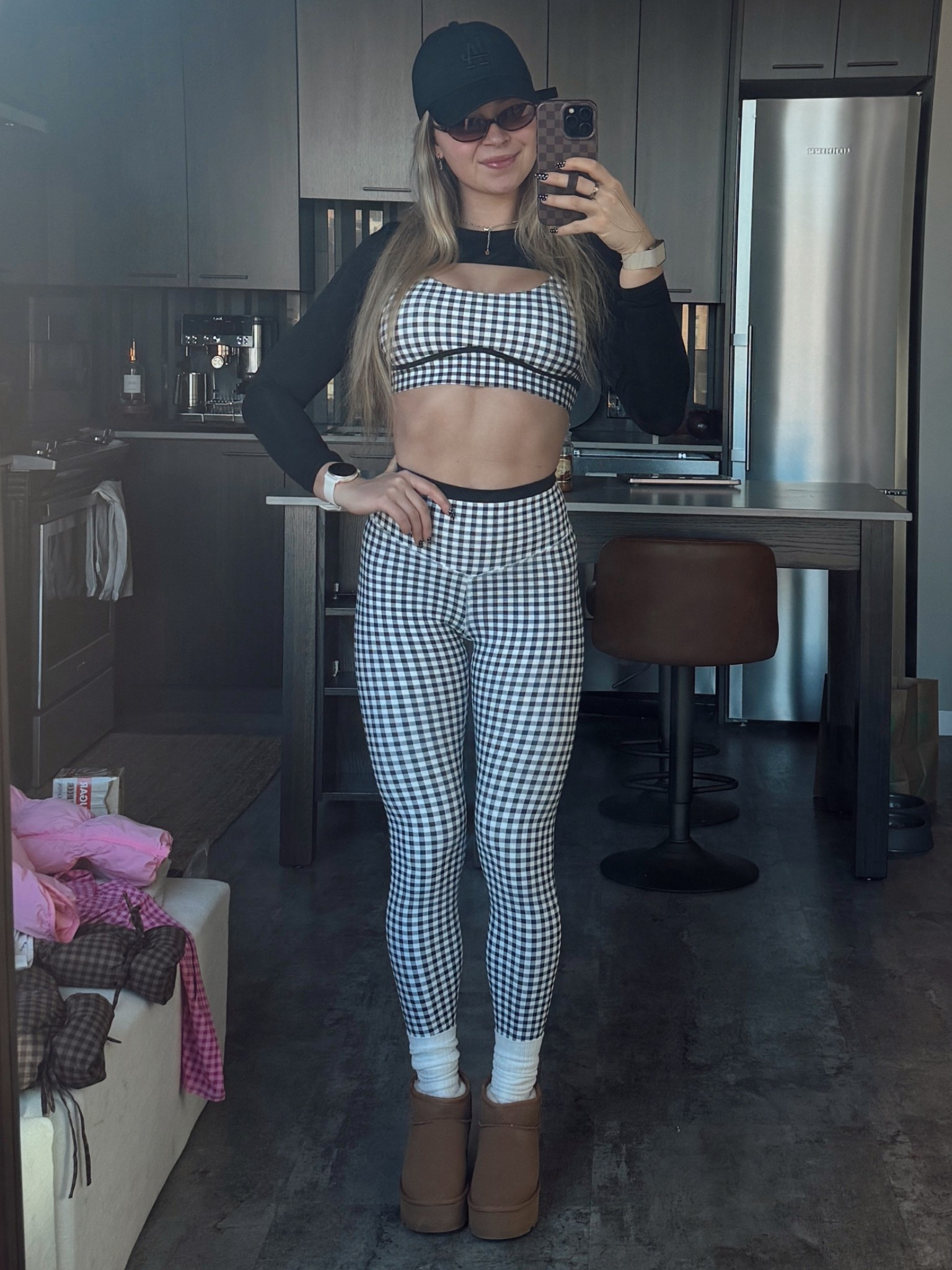 (for reference) 5’6 130lb wearing size small top / xs bottom (stretchy material) 🫶🏼