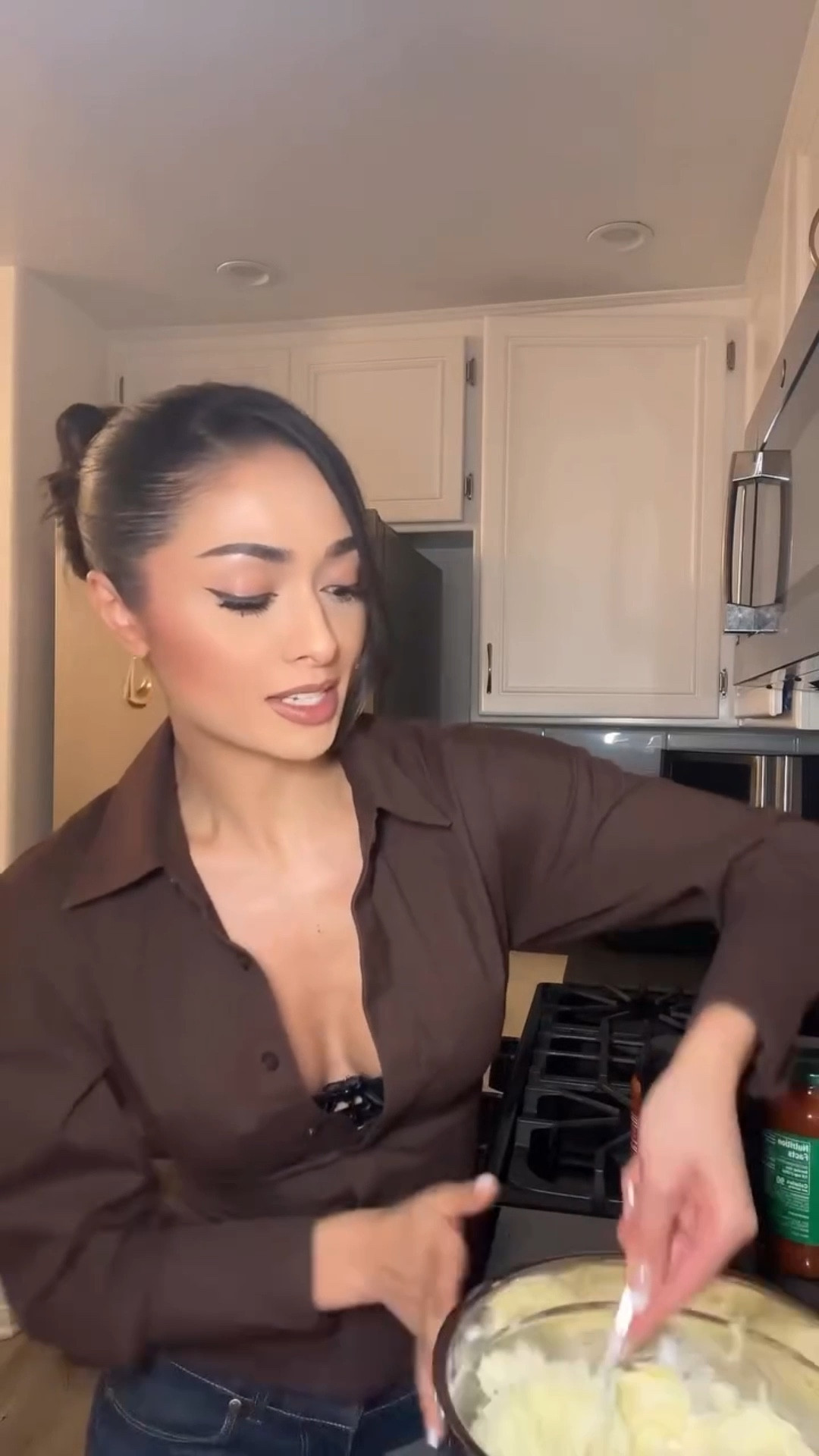 The recipe you guys are always asking me for below! ❤️

Ingredients ⬇️ 
15 lasagna noodles uncooked (3 for each layer) 

Pesto Sauce 🌿 
2 cups fresh basil 
Full bag of baby spinach
½ cup Parmesan cheese
¼ cup Olive oil
Salt to taste
3 cloves of Garlic
½ Squeezed lemon

Tomato Sauce 🍅 
1 pound lean ground beef
garlic minced
36 ounces pasta sauce 
2 tablespoons tomato paste
1 teaspoon Italian seasoning
Sun dried tomatoes

Cheese Mixture 🧀 
2 cups ricotta cheese 
1 teaspoon chopped dried parsley
1 large egg beaten
4 cups shredded mozzarella cheese divided
½ cup shredded Parmesan cheese 

This is the order of layers:
sauce (red) – noodles – cheese
sauce (pesto) – noodles – cheese
sauce (red) – noodles – cheese
sauce (pesto) noodles – cheese
noodles – sauce (red/bake) – cheese

Directions ⬇️ 
Preheat the oven to 350°F. Bring a large pot of salted water to a boil. Add the lasagna noodles and cook until al dente (firm) according to package directions. Drain, rinse under cold water, and set aside.
In a blender, combine pesto ingredients and blend on high, until desired condition. Add salt to taste. 
Meanwhile, in a large skillet, brown the beef, garlic, sun-dried tomatoes  over medium-high heat until no pink remains. Drain any fat.
Stir in the pasta sauce, tomato paste, Italian seasoning, ½ teaspoon of salt, and ¼ teaspoon of black pepper. Simmer uncovered over medium heat for 5 minutes or until slightly thickened. Taste and season with additional salt if desired.
In a separate medium bowl, combine 1 ½ cups mozzarella cheese, ¼ cup parmesan cheese, ricotta, parsley, egg, and ¼ teaspoon salt.
Spread 1 cup of the meat sauce in a 9×13 pan or casserole dish. Top it with 3 lasagna noodles. Layer with ⅓ of the ricotta cheese mixture and 1 cup of meat sauce. Repeat twice more. Finish with 3 noodles topped with remaining sauce.
Cover with foil and bake for 45 minutes. 
Remove the foil and sprinkle the top of the lasagna with the remaining 2 ½ cups mozzarella cheese and ¼ cup parmesan cheese. Bake uncovered for an additional 15 minutes or until browned and bubbly. Broil for 2-3 minutes if desired.
Rest for at least 15 minutes before adding fresh basil & cutting!