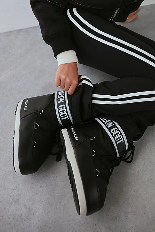 Moon Boot Icon Low Nylon Boot in Black, Women's at Urban Outfitters | Urban Outfitters (US and RoW)