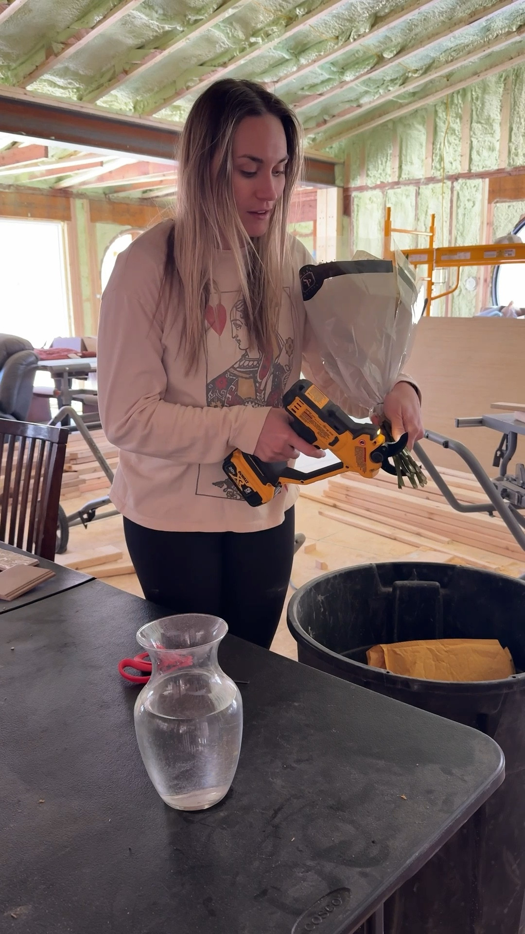 Just another day in the life use for my pruners! 

I love using these to trim my flowers and make them last longer. It’s the perfect tool for the gardener/flower lover in your life. 

You can use these on big branches to prune trees or on a whole bunch of asparagus to trim them quickly. 

#LTKHome #LTKdayinmylife