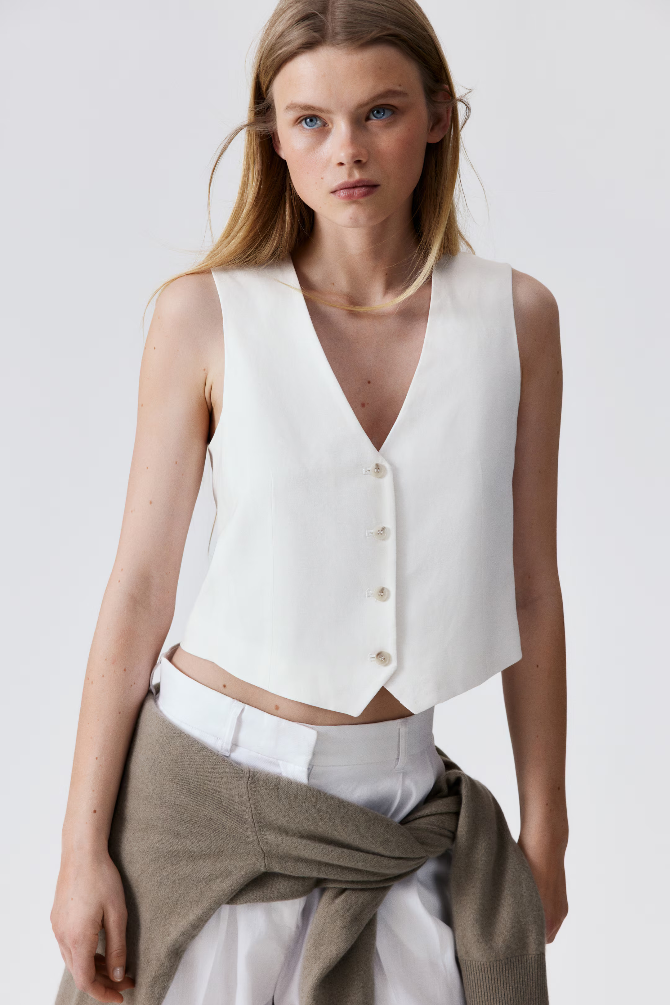 Elegantes Anzuggilet | H&M (DE, AT, CH, NL, FI)