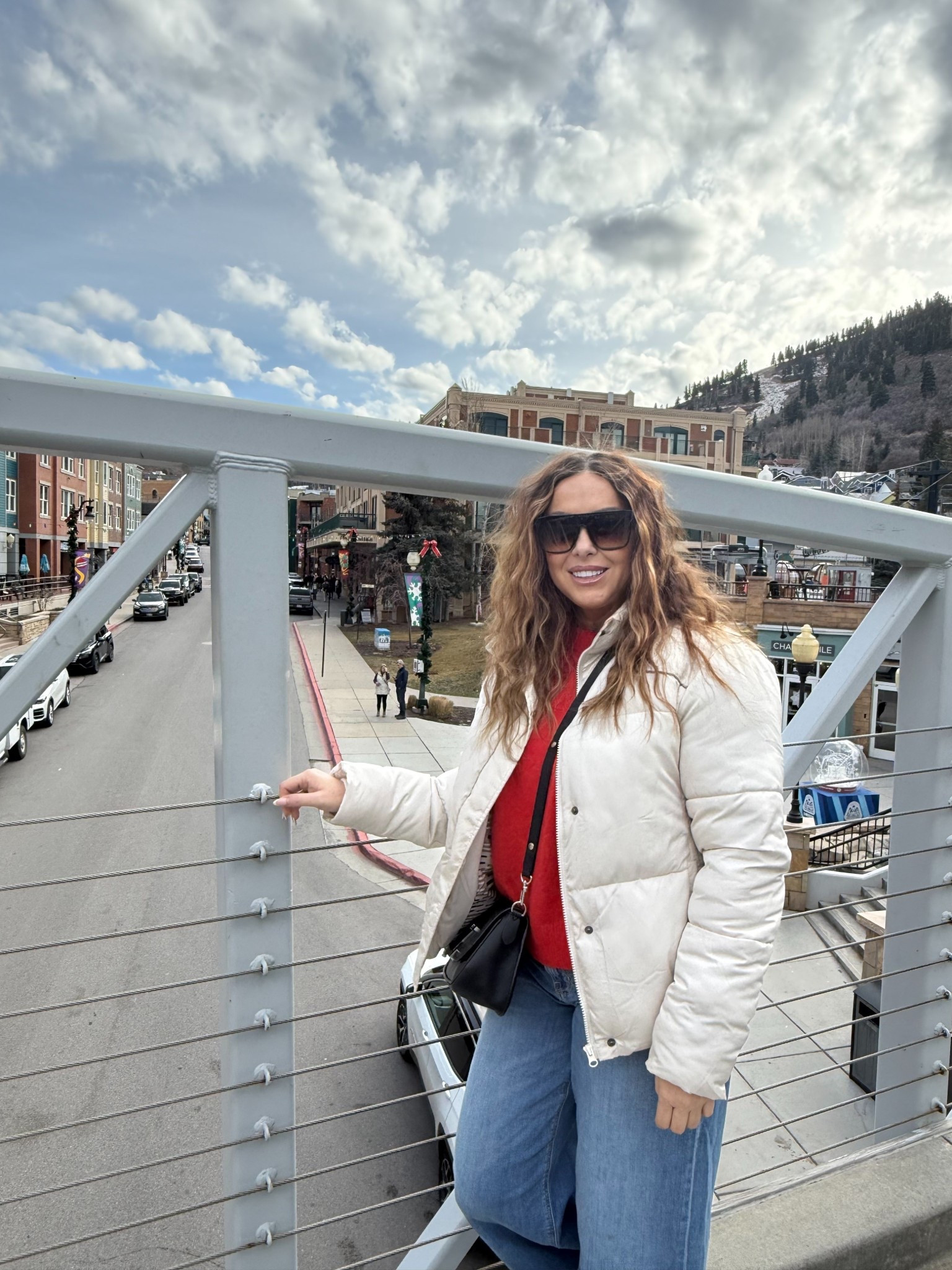 Park City Utah fit 
White puffer 
Winter/snow outfit 

#LTKSeasonal #LTKMidsize #LTKPetite