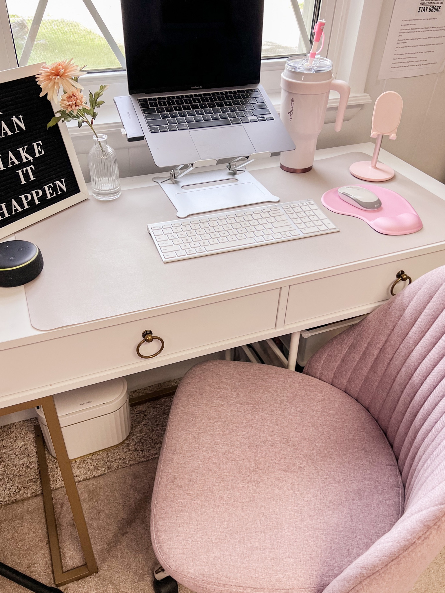 Work from home desk 

#LTKhome #LTKBacktoSchool #LTKstyletip