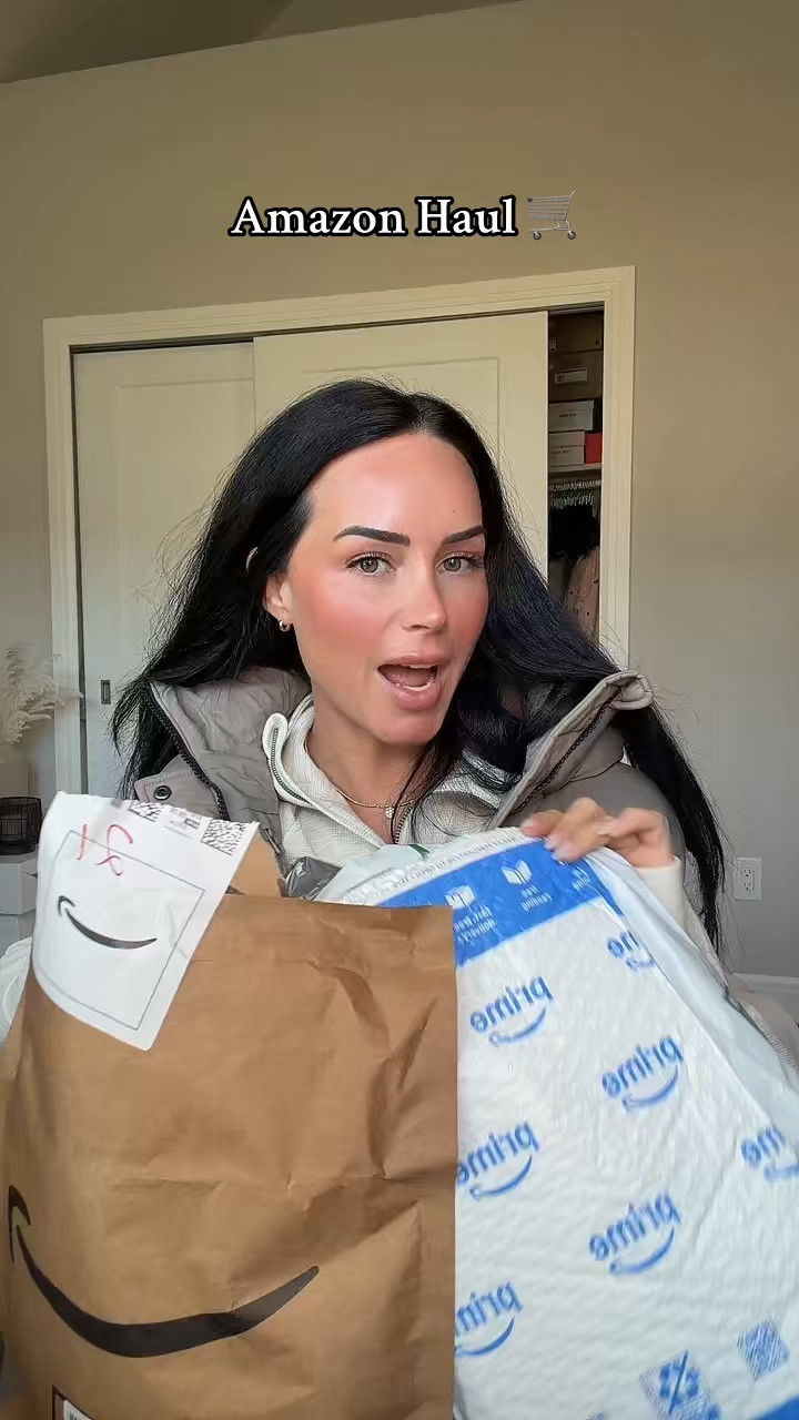 Amazon Haul 🛒 needed a restock on my favorite skincare & trying some new clothing items. I will ha. These 🔗 on my LTK 🖤

#LTKActive #LTKootd #LTKBeauty