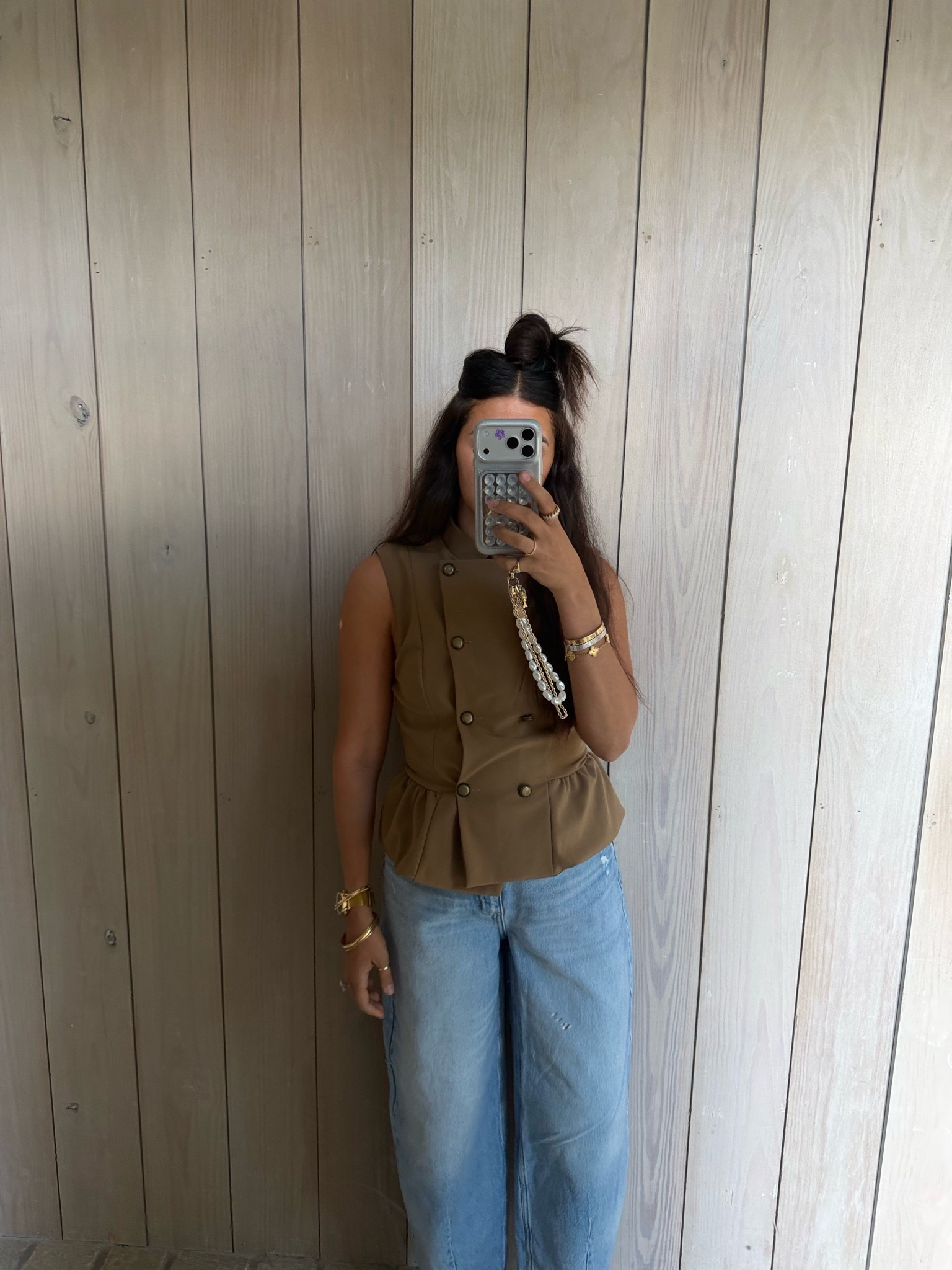 Don’t mind my hair haha! Waiting for my waver to heat up! But these are the same denim 

Top: medium 
Bottoms: 6 

Dressupbuttercup.com #dressupbuttercup #dederaad

#LTKootd #LTKmomlife #LTKSeasonal