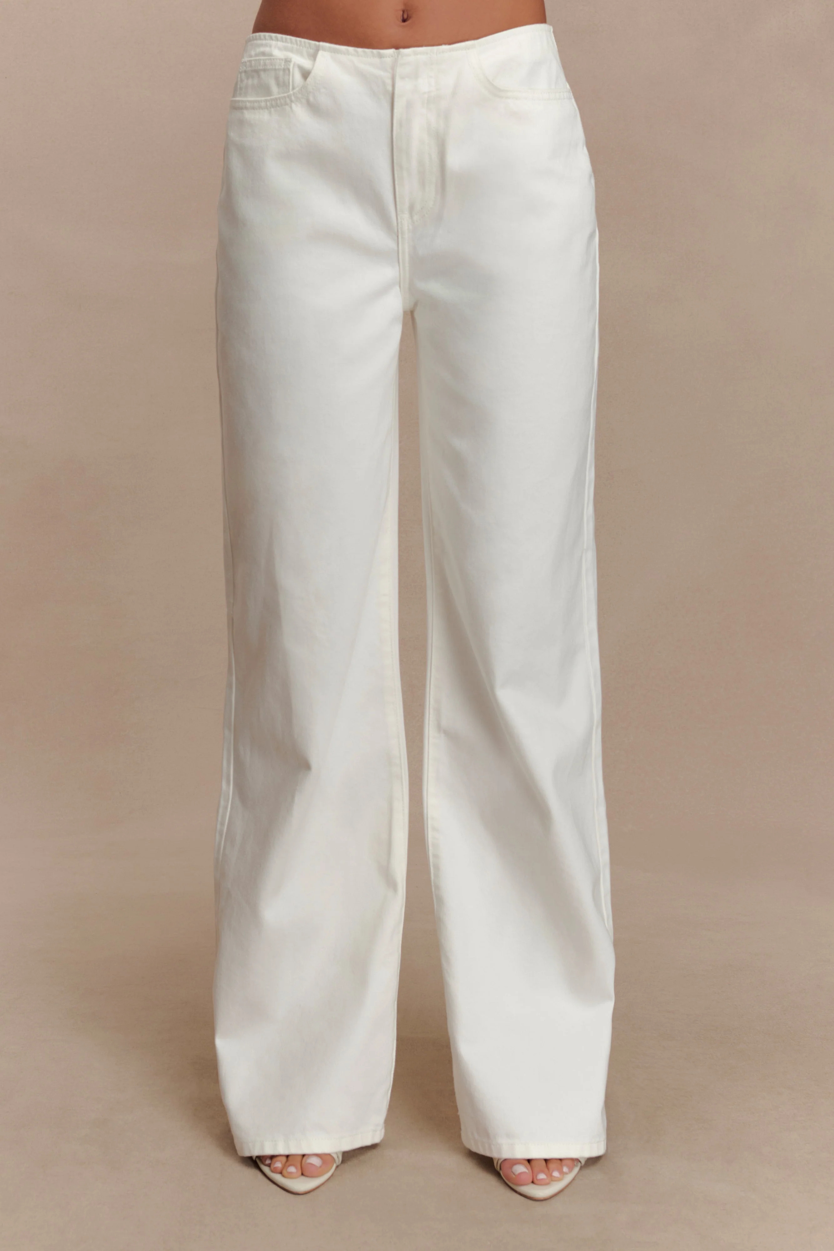 Caitlin Mid Rise Denim Flare Jeans - White | Meshki (APAC)