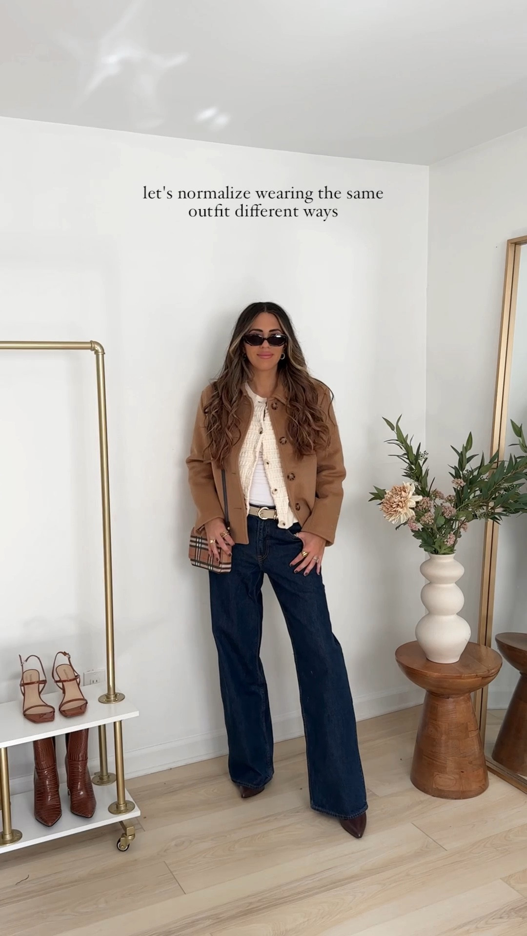 One base outfit, four ways to style for the perfect fall capsule wardrobe.

wearing size 26 long in jeans and size small in everything else 

PS. these pieces are part of the fall abercrombie sale!

#LTKSeasonal #LTKFallSale #LTKVideo