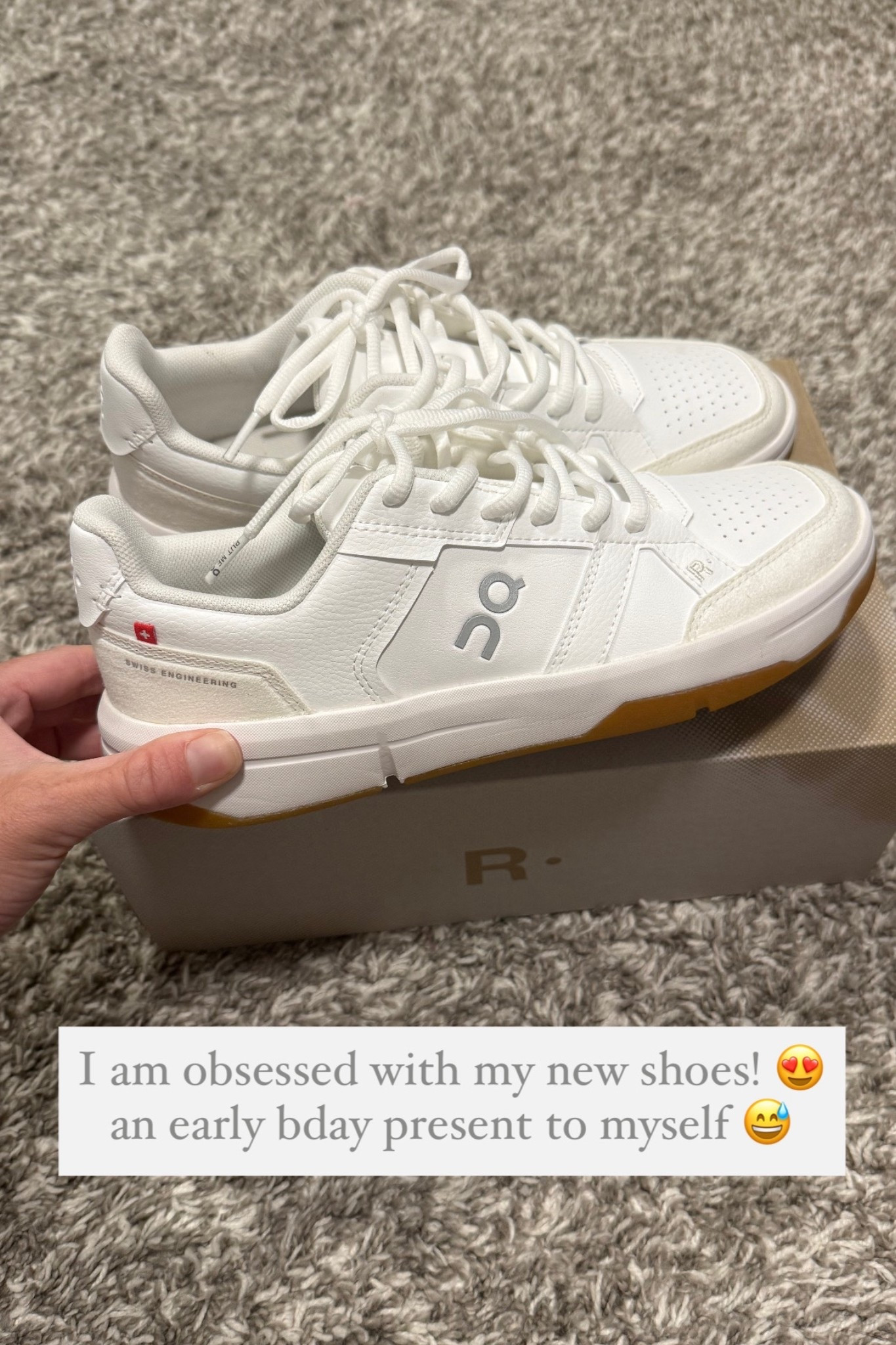 New shoes! Obsessed 😍