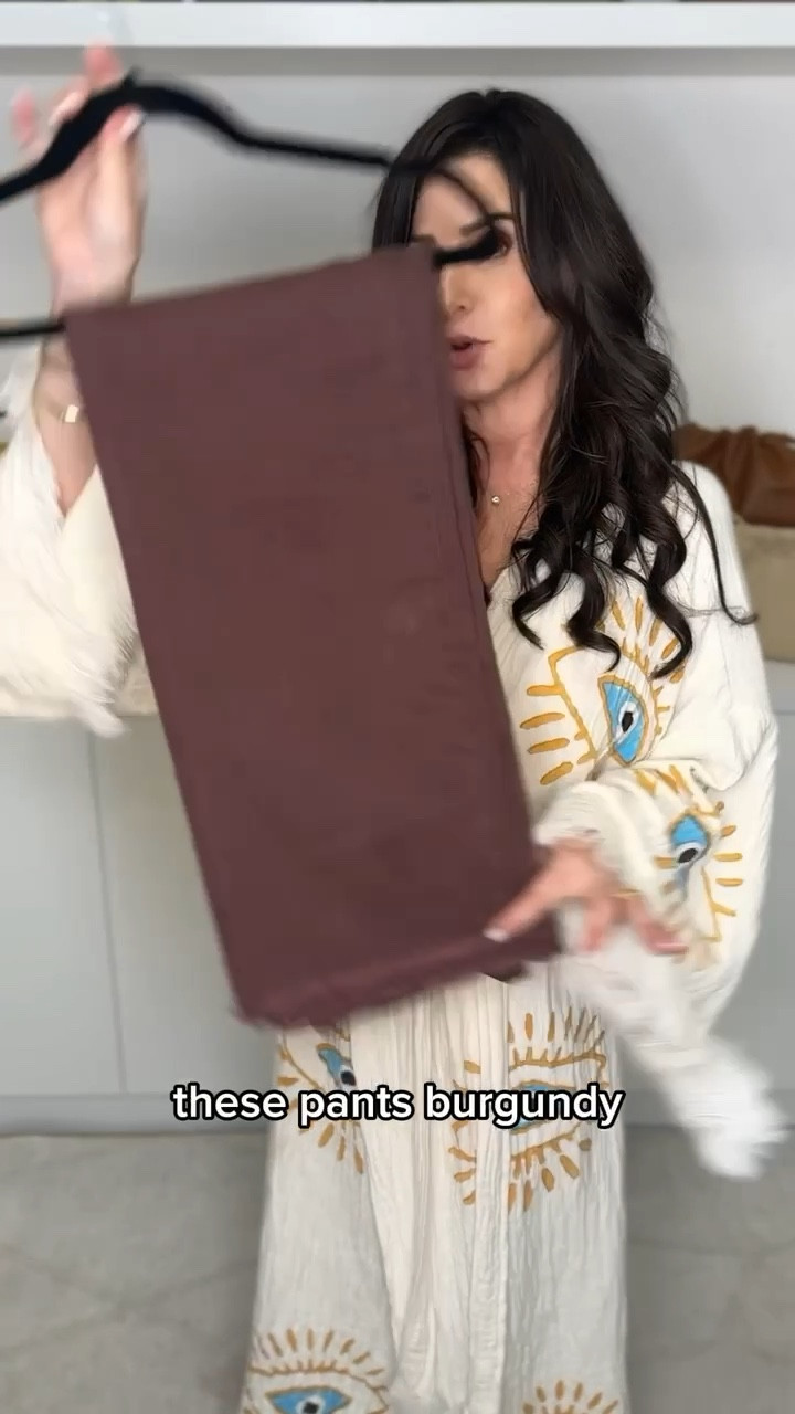 Cardi size sm , jeans XS or = 25 , boots tts 



#LTKOver40 #LTKStyleTip #LTKPetite