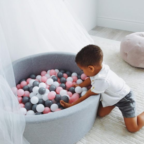 Balu Organics Medium Premium Ball Pit with 300 Balls- Grey | The Tot