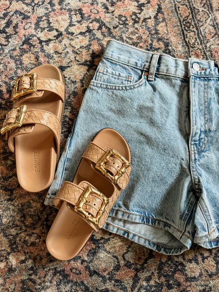 Denim shorts. Slide sandals. Mango shorts. Summer basics. 
Shorts, size 4. Sandals TTS

#LTKshoecrush #LTKSeasonal #LTKover40