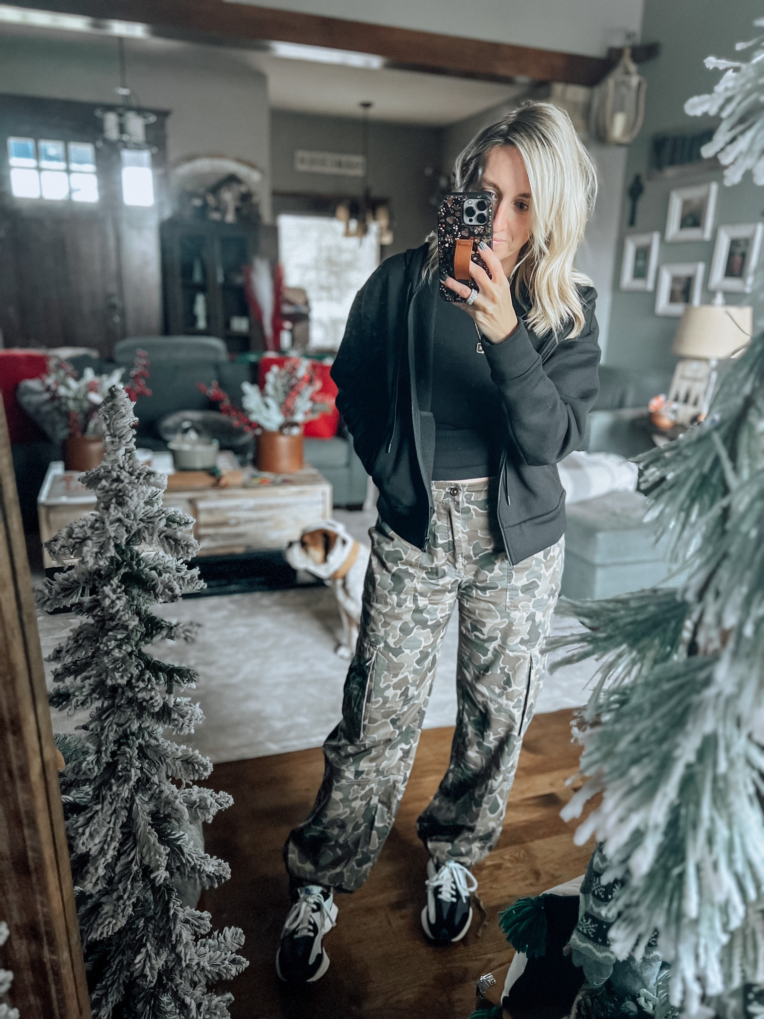 Did someone say cargo? So comfy! 

#LTKSeasonal #LTKstyletip #LTKfit