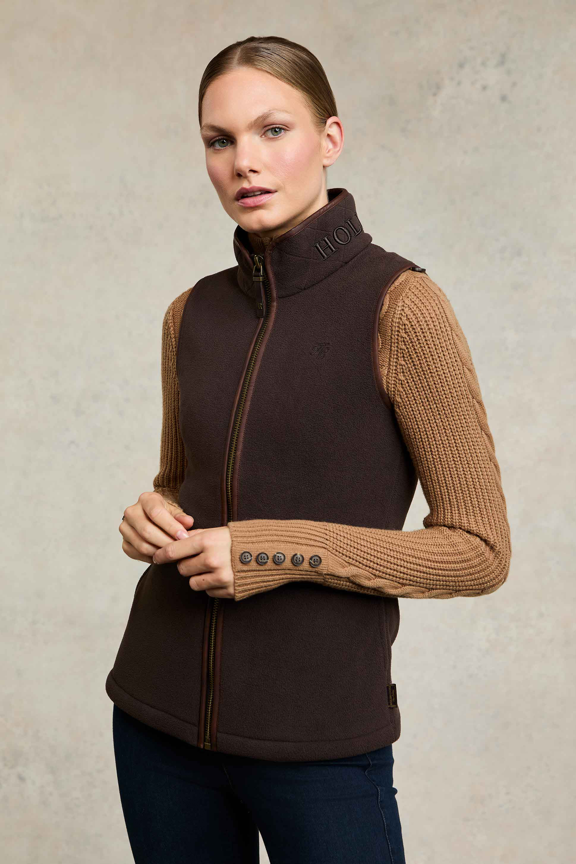 Country Fleece Gilet (Chocolate) | Holland Cooper