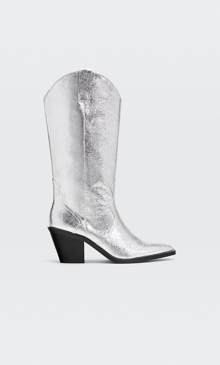 Heeled cowboy boots - Women's fashion | Stradivarius United Kingdom | Stradivarius (UK)