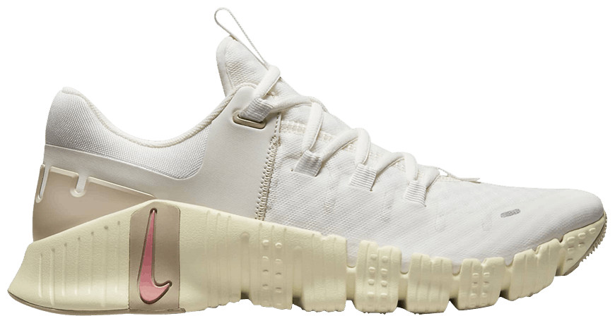 Wmns Free Metcon 5 'Sail Sanddrift' | GOAT