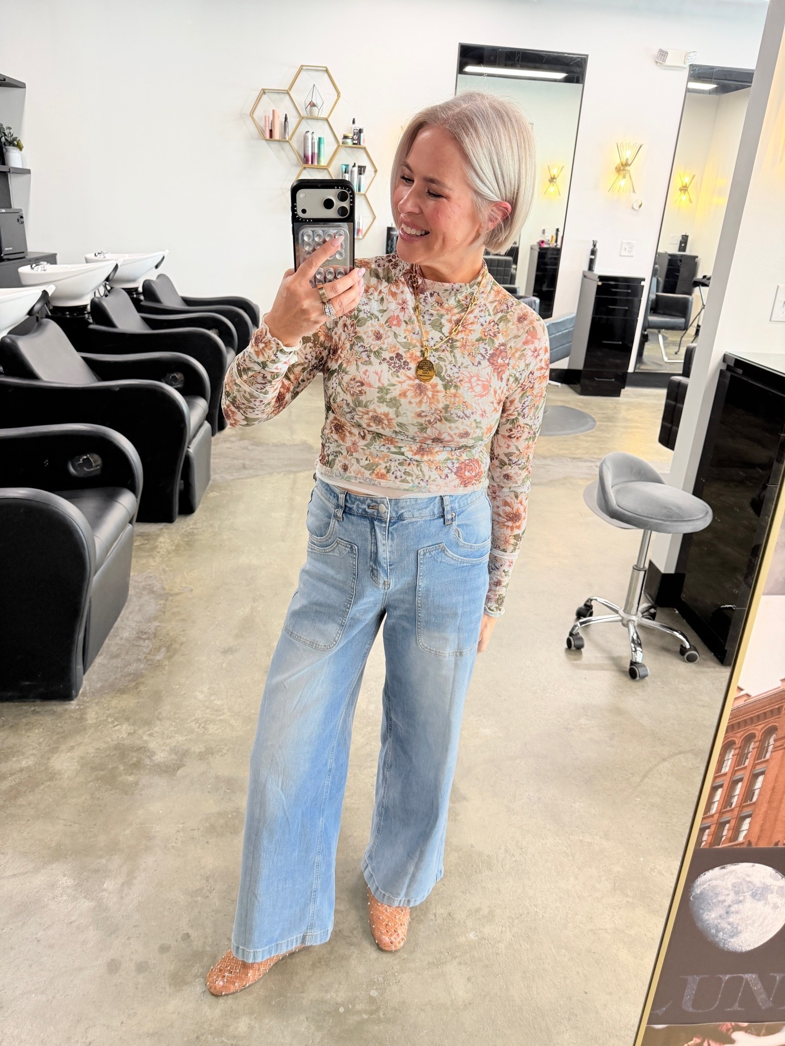 Amazon fall outfit inspo! 

chic outfit, mom life, fashion over 50, over 40 fashion, fall fashion, what to wear, outfit inspo, fall style,
