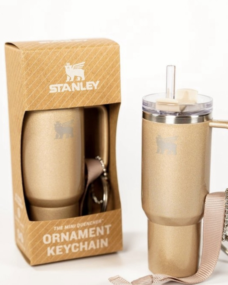 I just ordered these super cute ornament keychains! How cute would these be as a bag charm?

They’re perfect for stocking stuffers or teachers gifts with a gift card!!!

#LTKFamily #LTKItBag #LTKGiftGuide