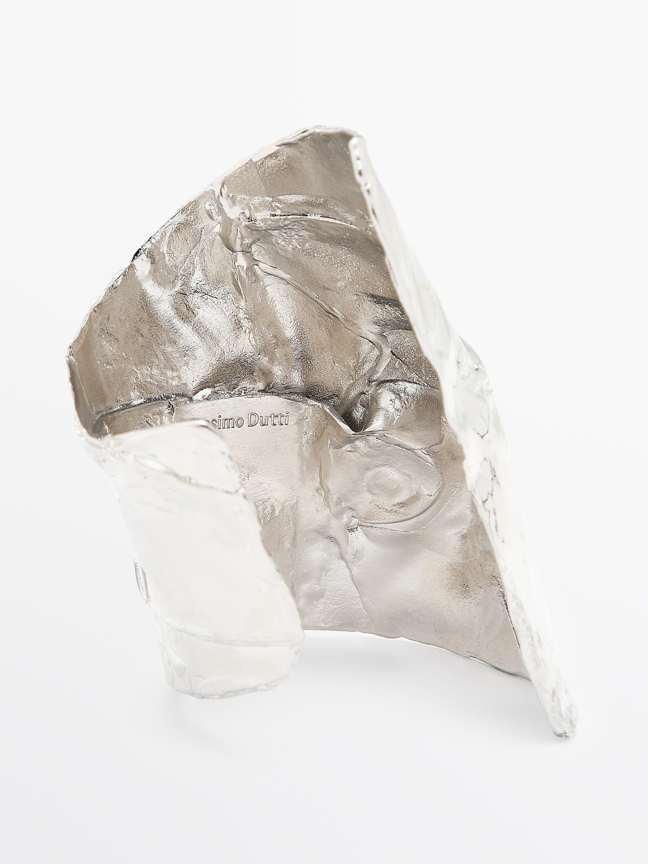 Irregular-shaped cuff | Massimo Dutti US
