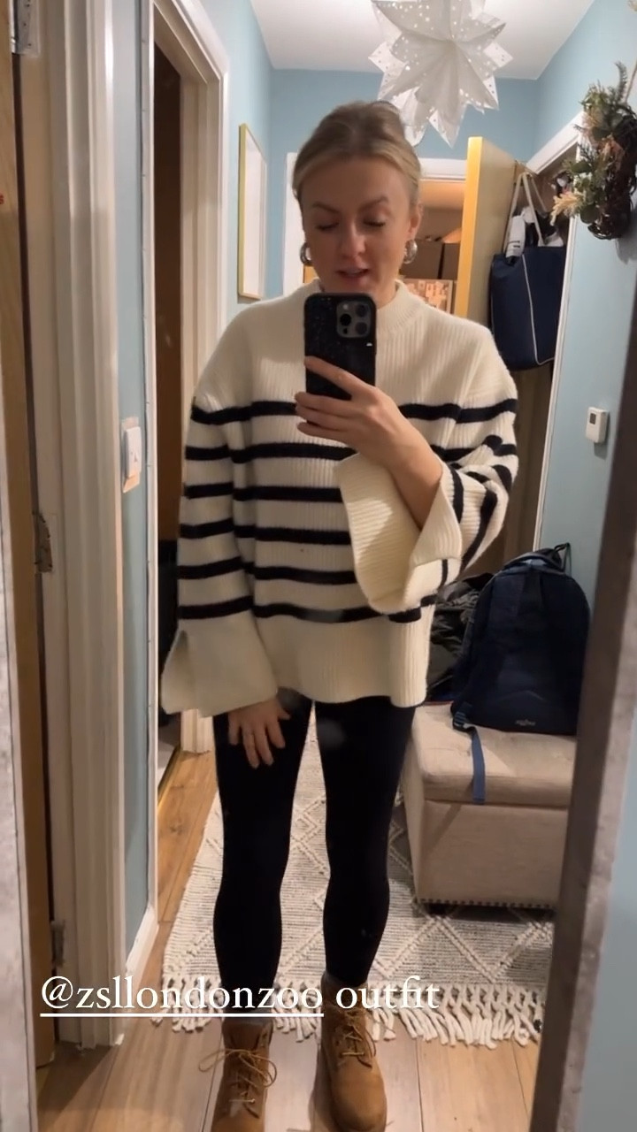London zoo outfit 
Wool jumper, thermal leggings, 
Warm socks and timberlands 

#LTKstyletip #LTKover40