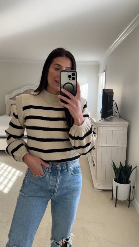 Amazon sweater - Amazon finds - strip sweaters - chic sweaters - spring essentials - how to wear stripes - loose sweater - oversized sweater - black and white sweater

#LTKSeasonal #LTKunder100 #LTKstyletip