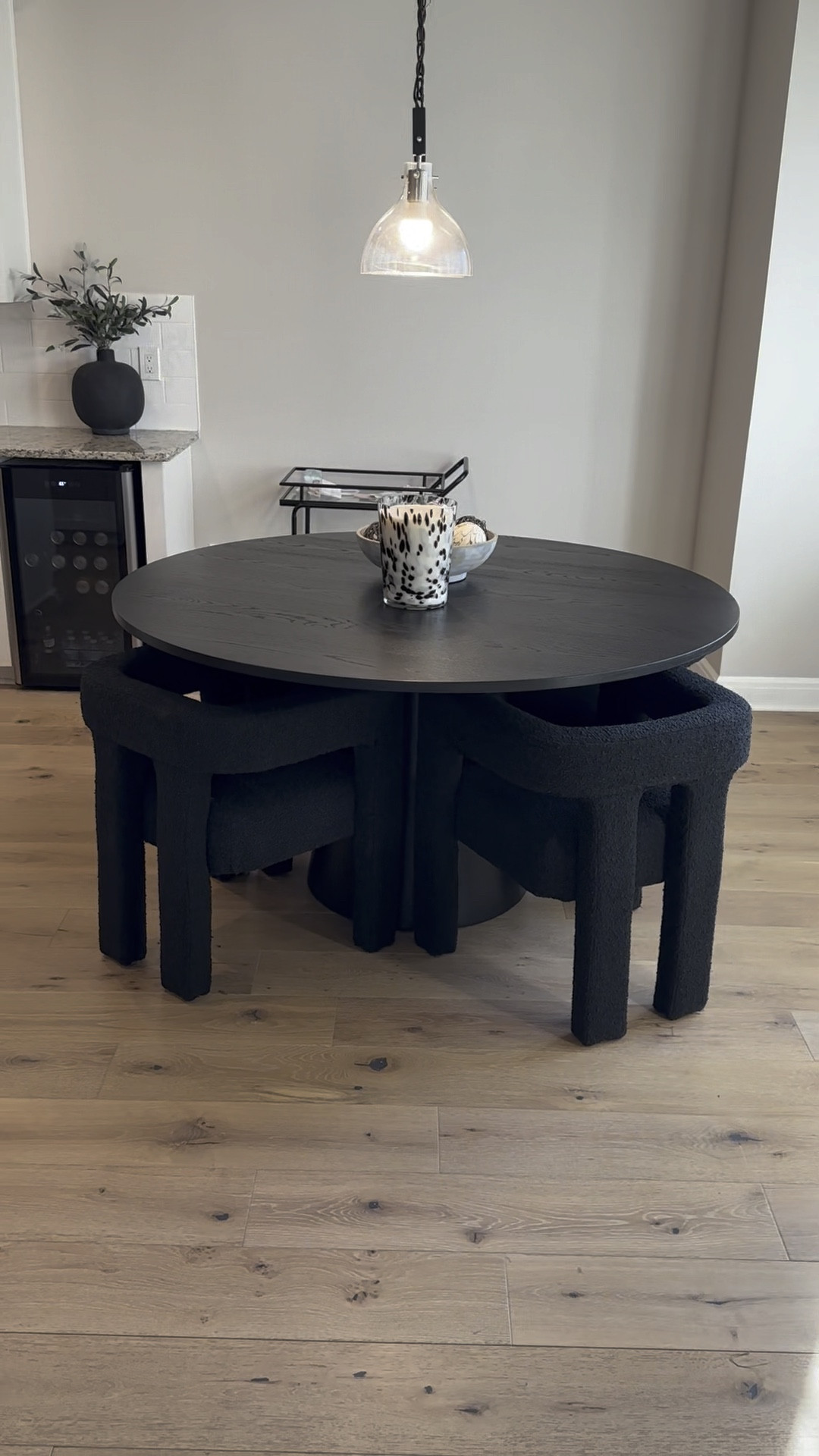 Unboxing my dream dinning chairs from Amazon 🫶🏻 if you know me black is my favorite color 🖤🖤🖤 and these are cb2 chair dupes. Look just like them for a lot less. 

Follow my shop @Stephanie_Lauer on the @shop.LTK app to shop this post and get my exclusive app-only content!

#liketkit #LTKU #LTKhome #LTKVideo
@shop.ltk
https://liketk.it/4rKzU