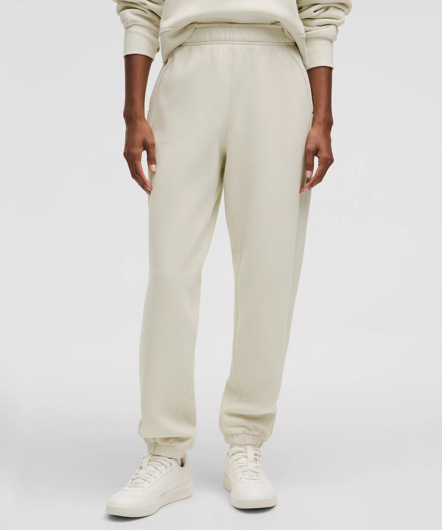 Scuba Mid-Rise Oversized Jogger *Regular | Women's Joggers | lululemon | Lululemon (US)