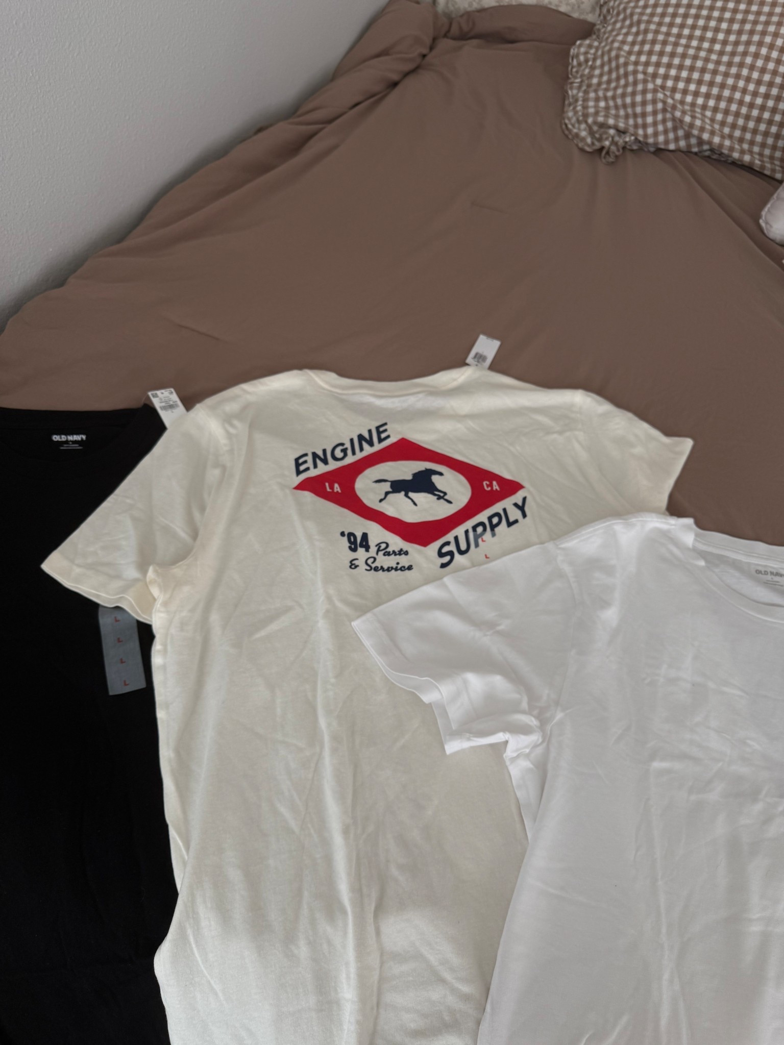 Men’s basic tee’s Old Navy 

#LTKMens #LTKWorkwear #LTKSaleAlert