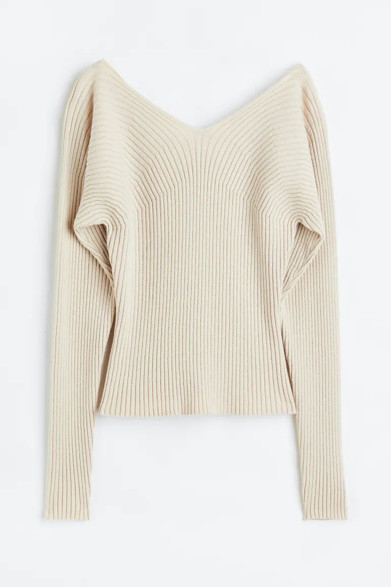 Cashmere-blend top | H&M (UK, MY, IN, SG, PH, TW, HK)