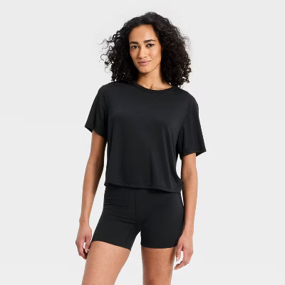 Women's Beyond Ease Short Sleeve Boxy T-Shirt - All In Motion™ Black L | Target