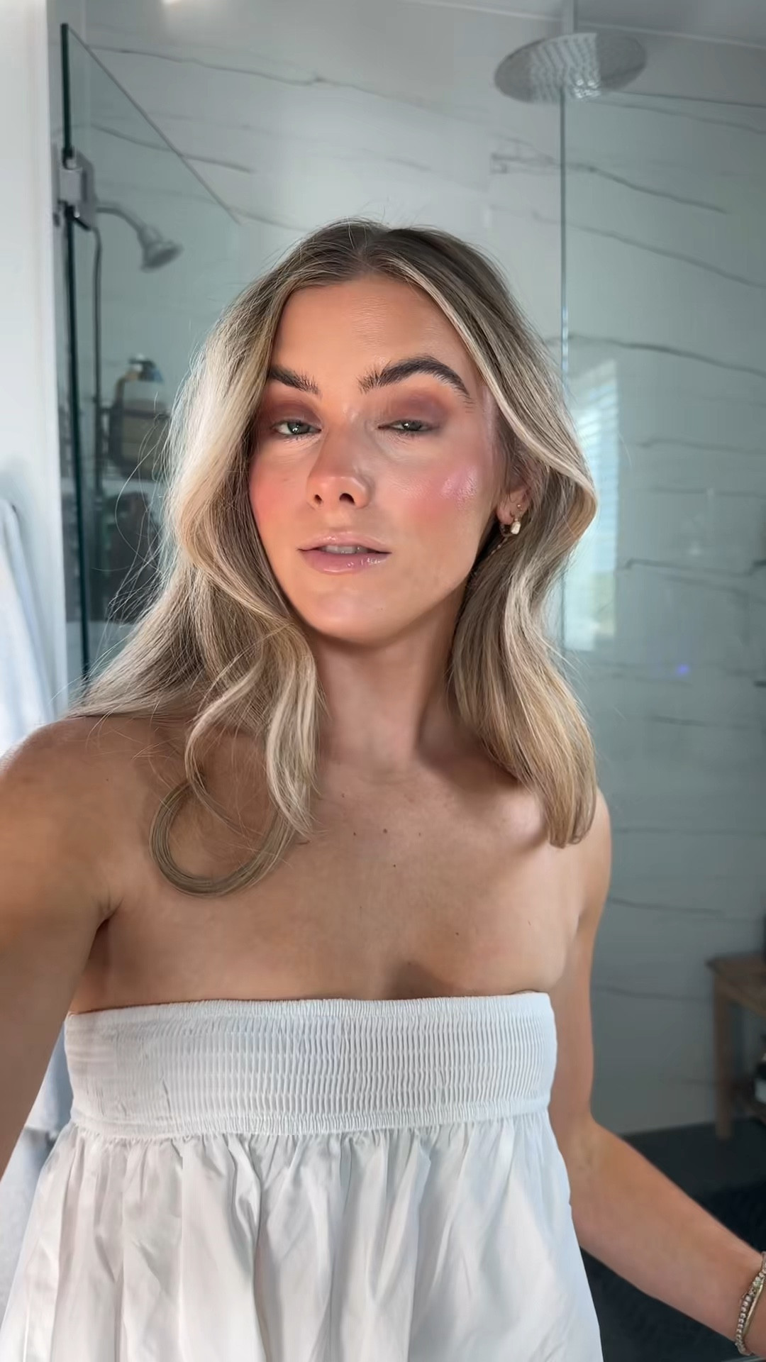 night time skincare routine as someone with acne prone, sensitive, and dry skin who has also cleared her skin in the past year with no prescription medication, no acutane, no prescription meds only through skincare, diet, and treatments. 

#acneskincare #acneskincareroutine #skincareroutine  #acneproneskin #acnejourney 

#LTKBeauty #LTKgrwm #LTKselfcare