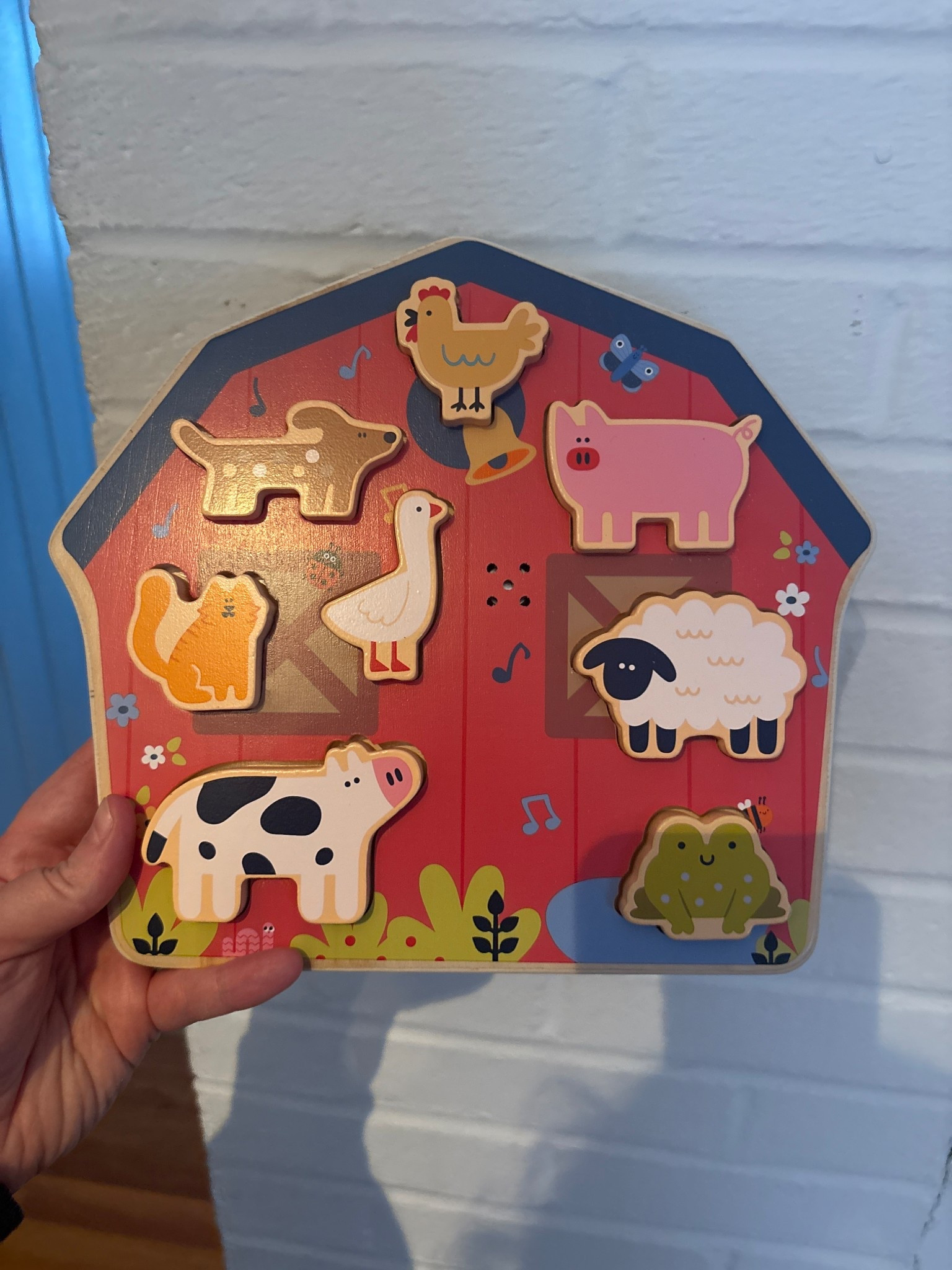 Barnyard puzzle that makes noises 🥹 

#LTKKids #LTKBaby